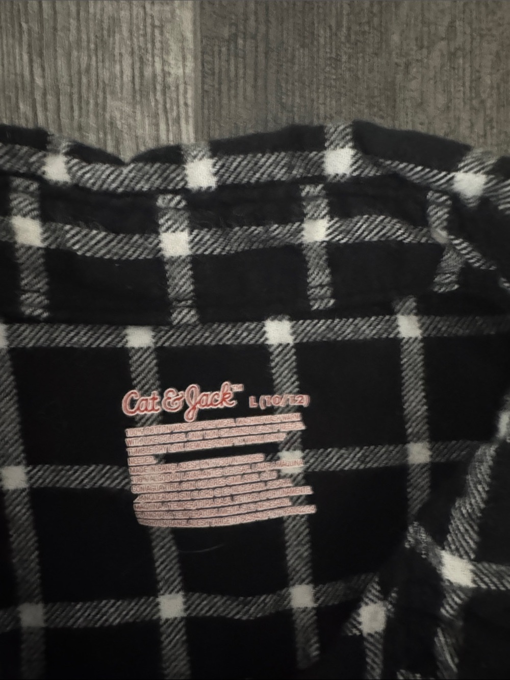 Boys Black Checkered Flannel Shirt Size 10 - Picture 2 of 3